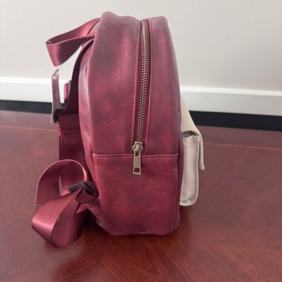 New Bioworld Harry Potter Burgundy Envelope Mini Backpack - Picture 7 of 8